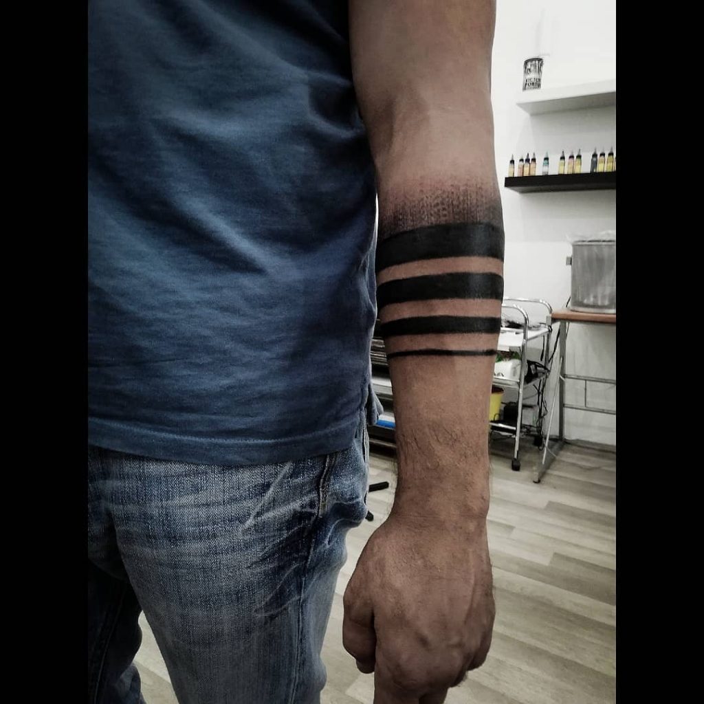 29+ Significant Armband Tattoos – Meanings and Designs (2019) - Page 16 ...